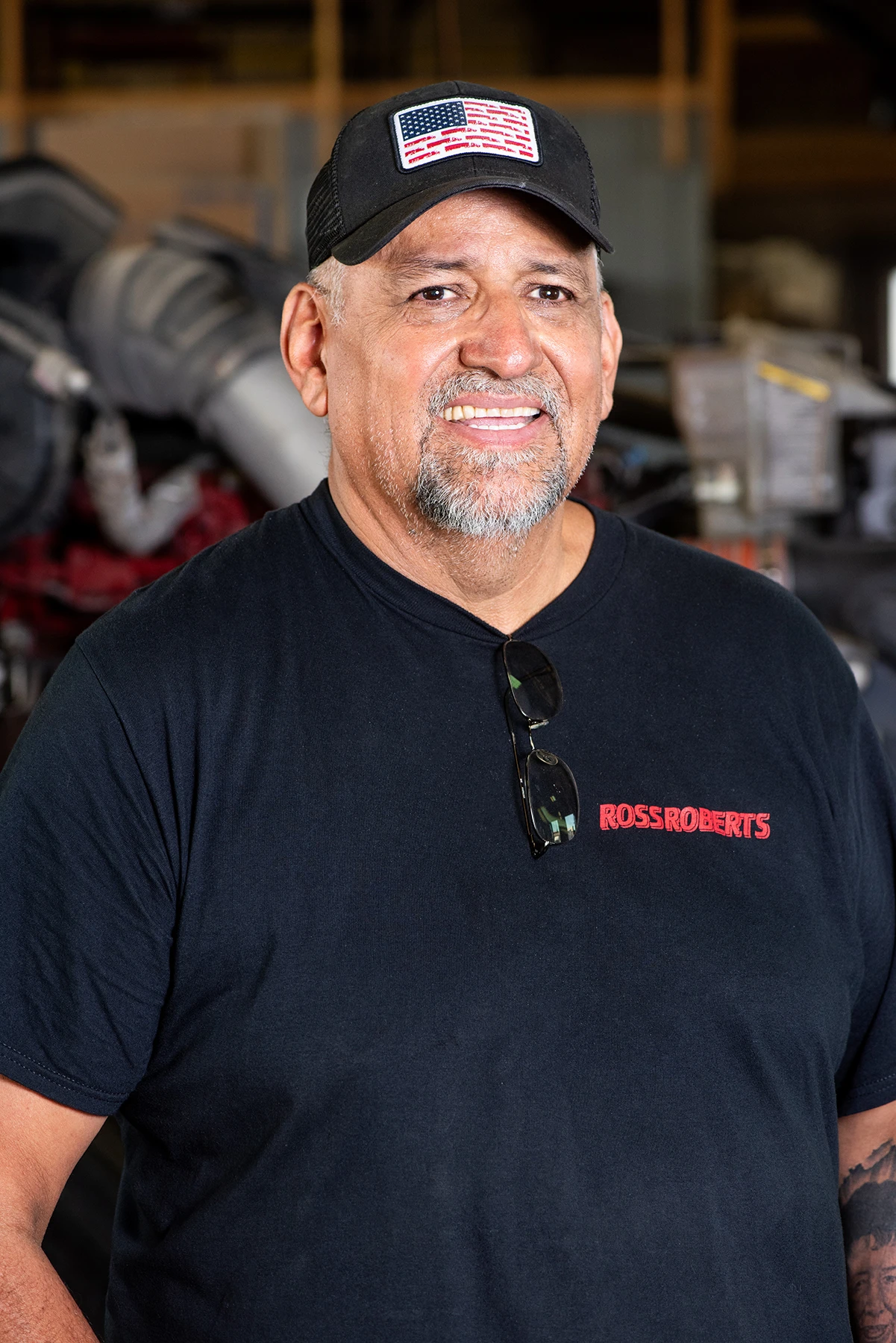 Ross Robert Truck repair photography by Eddie Ostrowski